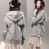 Sudadera con alas en la espalda