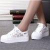 Zapatillas Blancas de Encaje